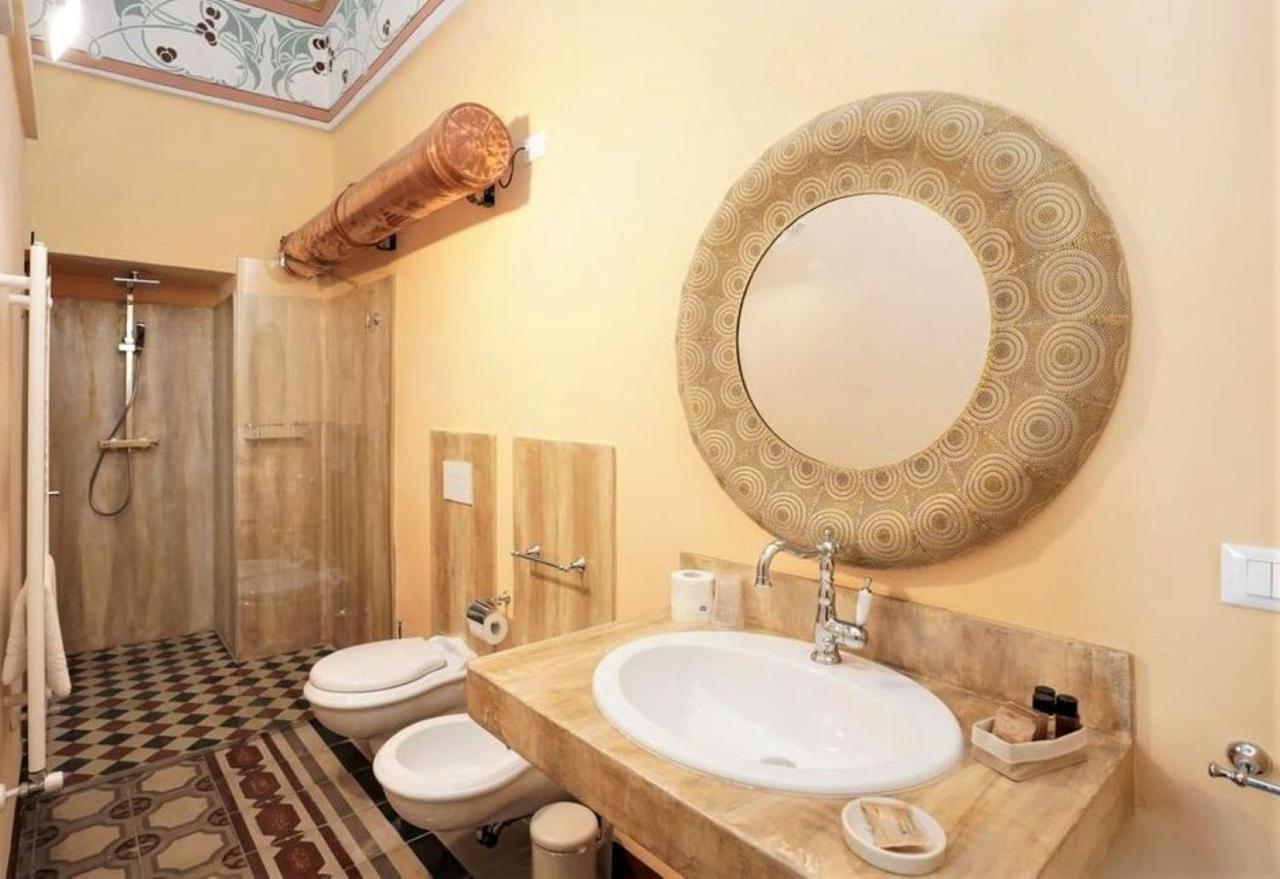 Palmariggi Palazzo Megha Suite & Breakfast מראה חיצוני תמונה