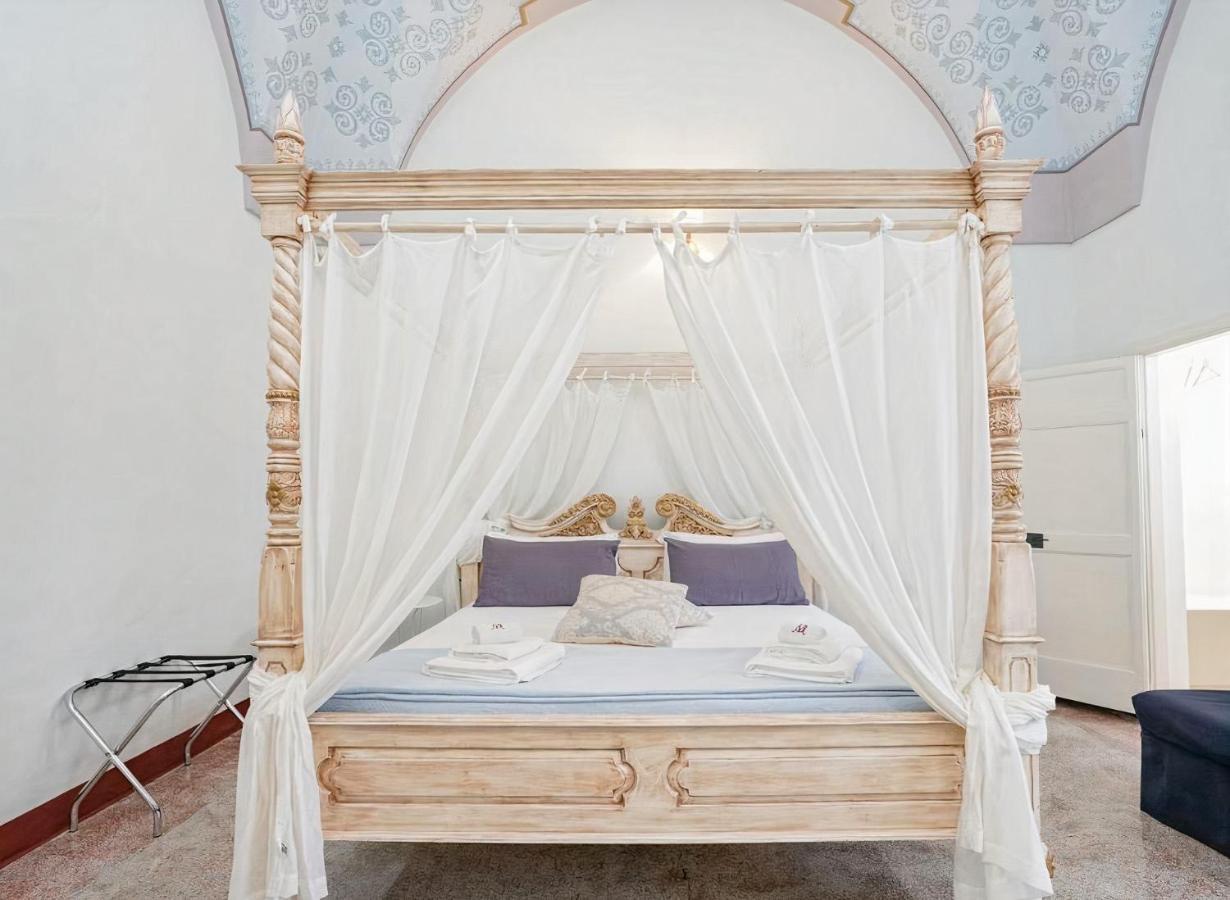 Palmariggi Palazzo Megha Suite & Breakfast מראה חיצוני תמונה