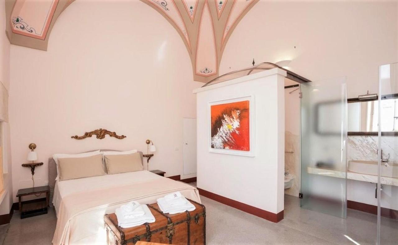 Palmariggi Palazzo Megha Suite & Breakfast מראה חיצוני תמונה