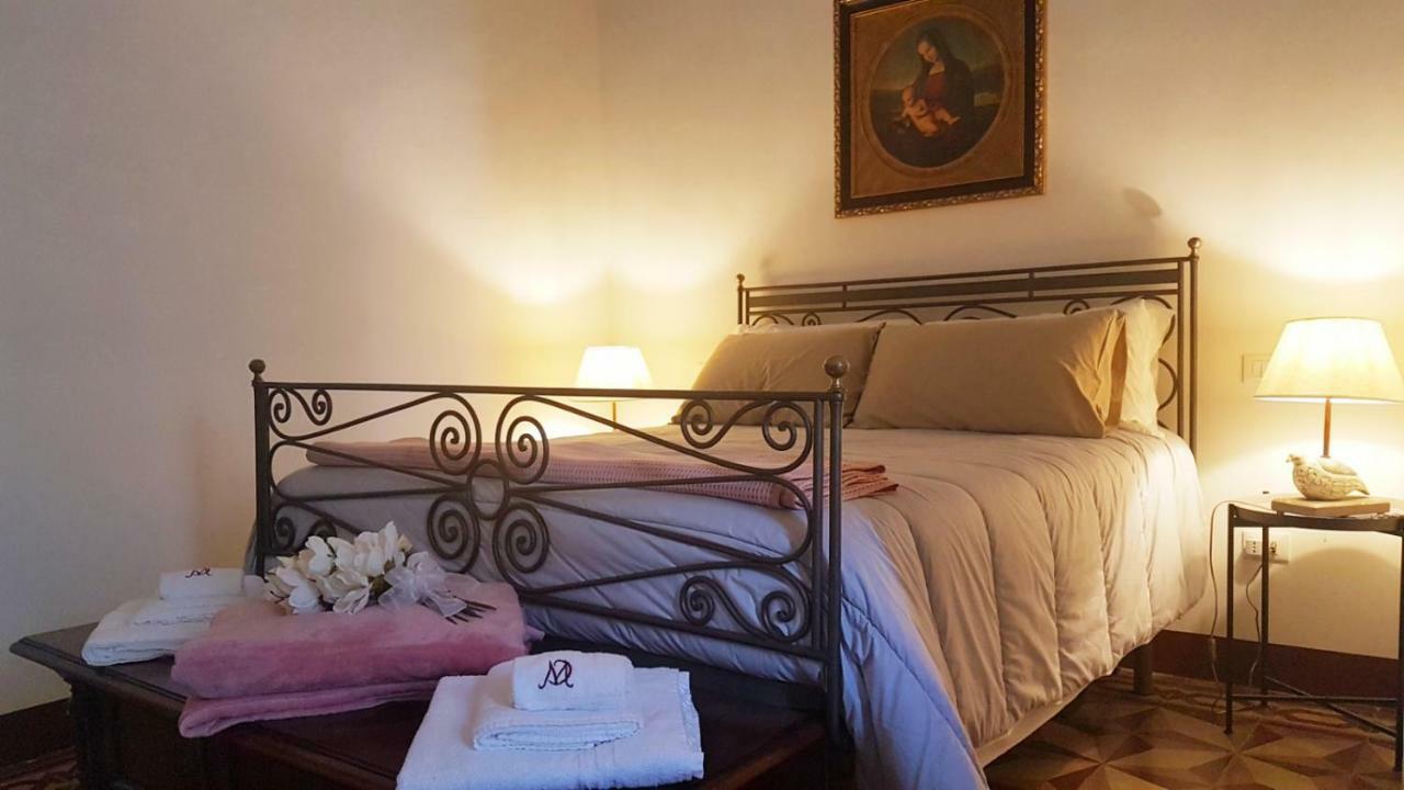 Palmariggi Palazzo Megha Suite & Breakfast מראה חיצוני תמונה